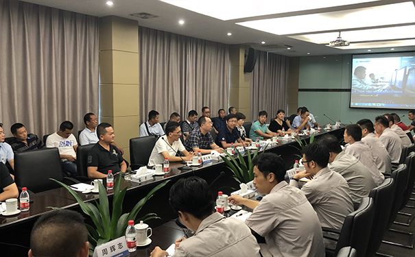 莱工.jpg 莱工.jpg